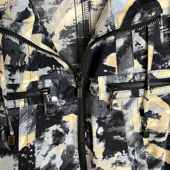 NWOT Chico’s Zenergy Jacket - Picture 3 of 4